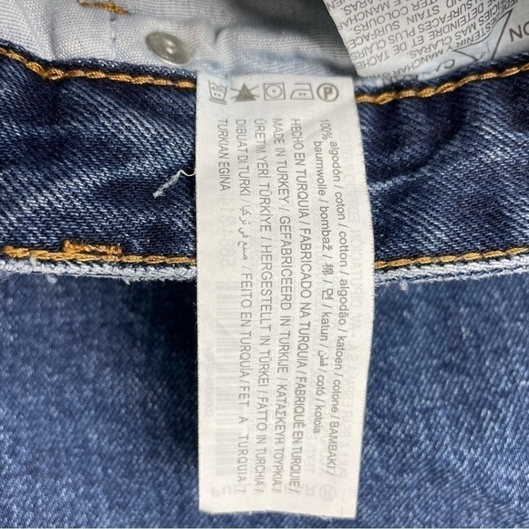 PULL&BEAR Mom Jeans, Medium Wash Size 10 - Picture 7 of 8